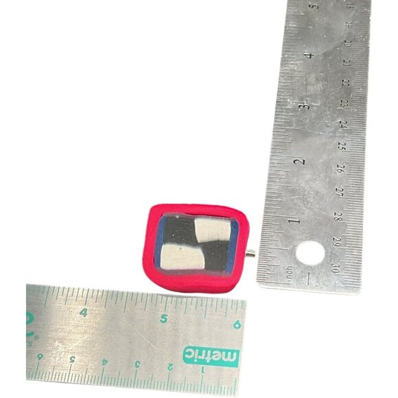 Handmade Checkered Polymer Clay Pin Brooch With Red Border - Picture 4 of 4